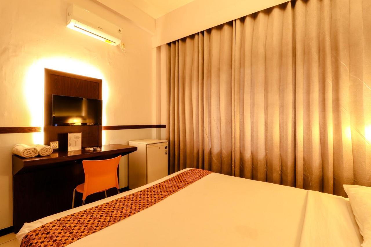 Hotel Jawa Surabaja Zewnętrze zdjęcie